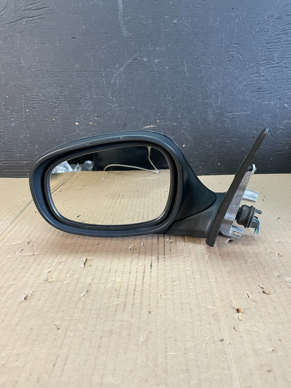 2009 to 2011 BMW 328i 335i Left Driver Lh Side View Door Mirror AD8658 DW8