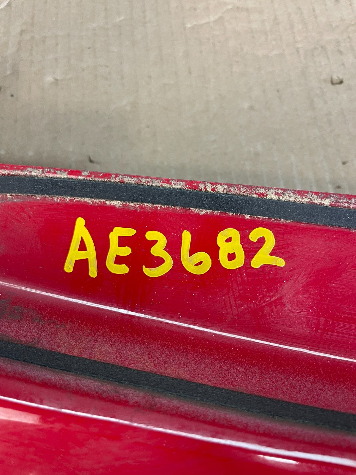 2005 to 2009 Kia Spectra5 Spoiler Wing Brake Third 3RD Light AE3682 DG5