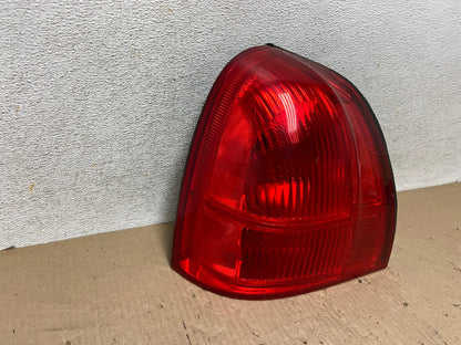 2003 to 2011 Lincoln Town Car Left Driver Lh Side Tail Light AH5881 LK1