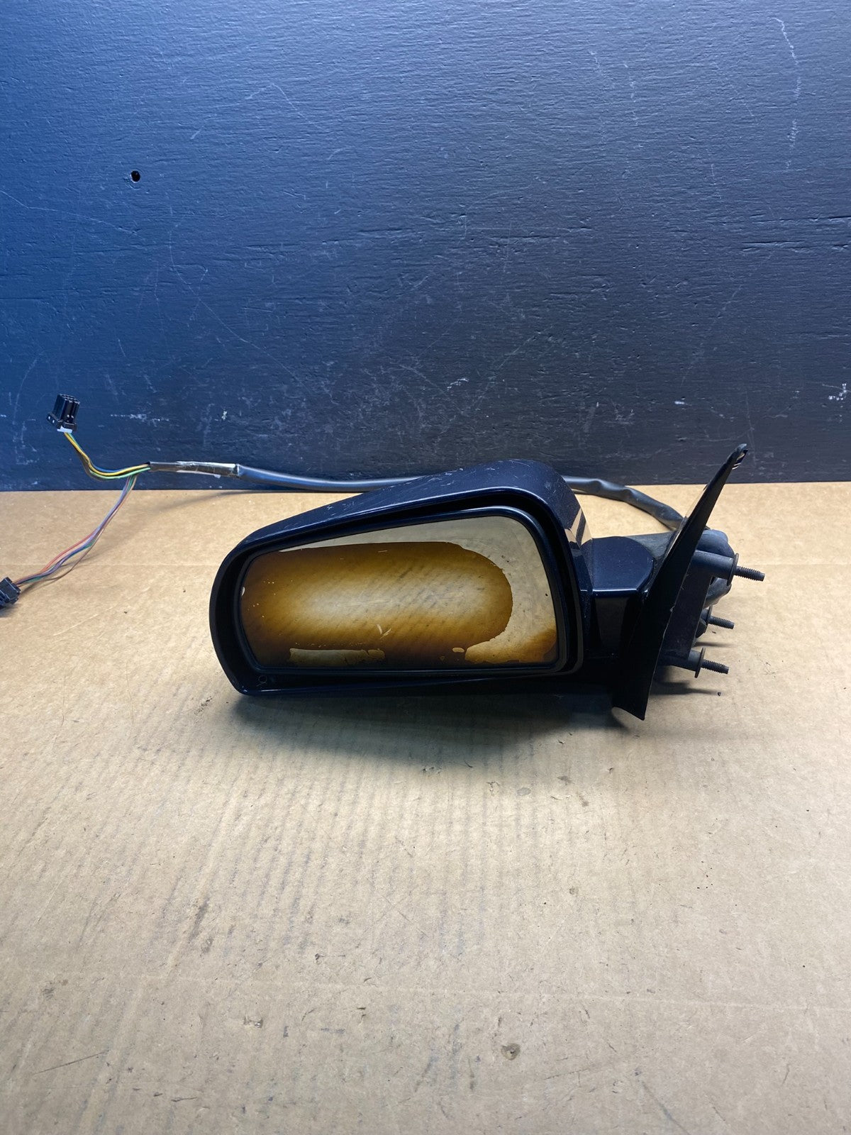2005 to 2011 Cadillac STS Left Driver LH View Door Mirror AC2814 DW5