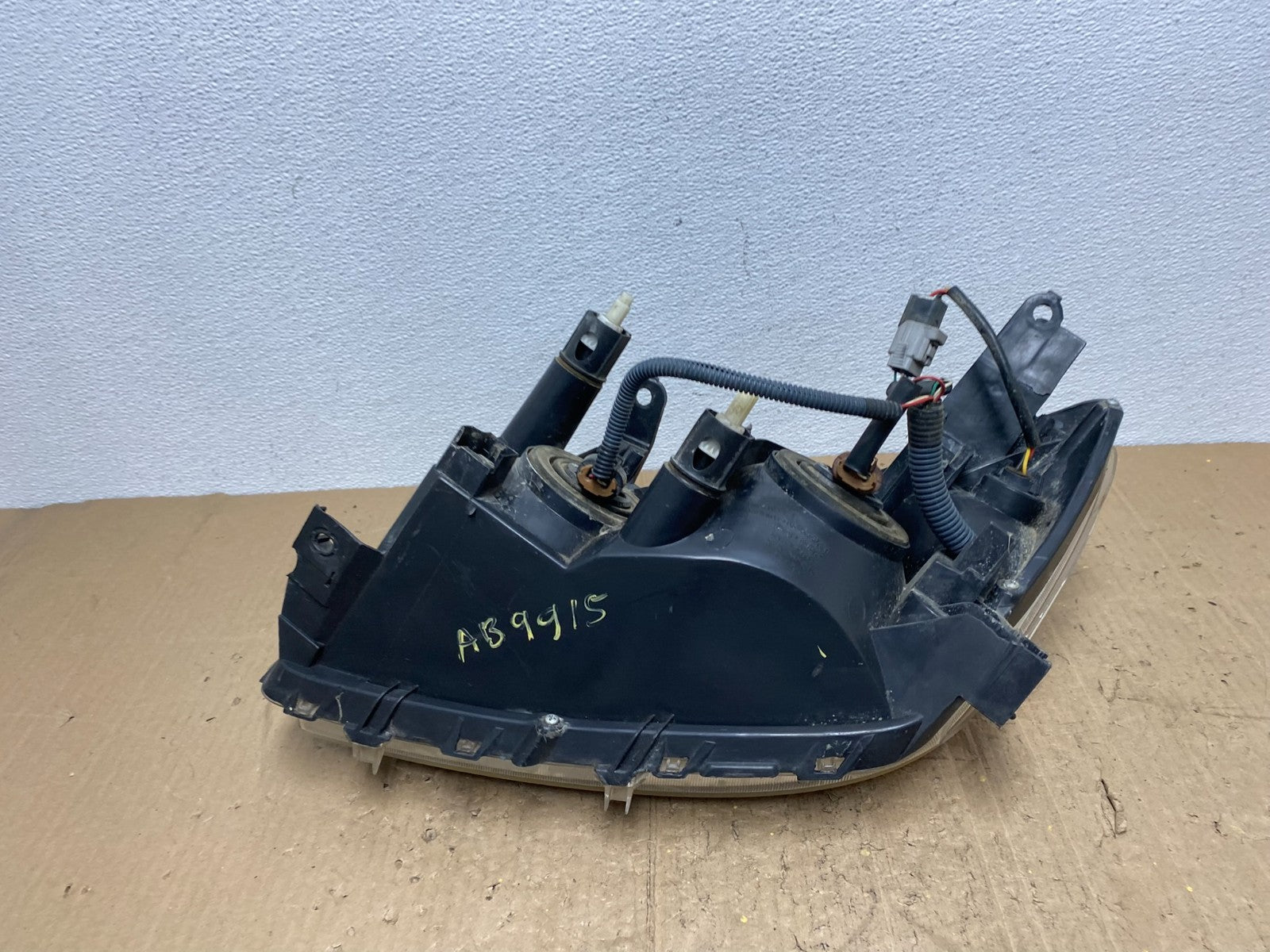 2006 2007 2008 Toyota Rav4 Right Passenger Rh Side Halogen Headlight OEM AB99159