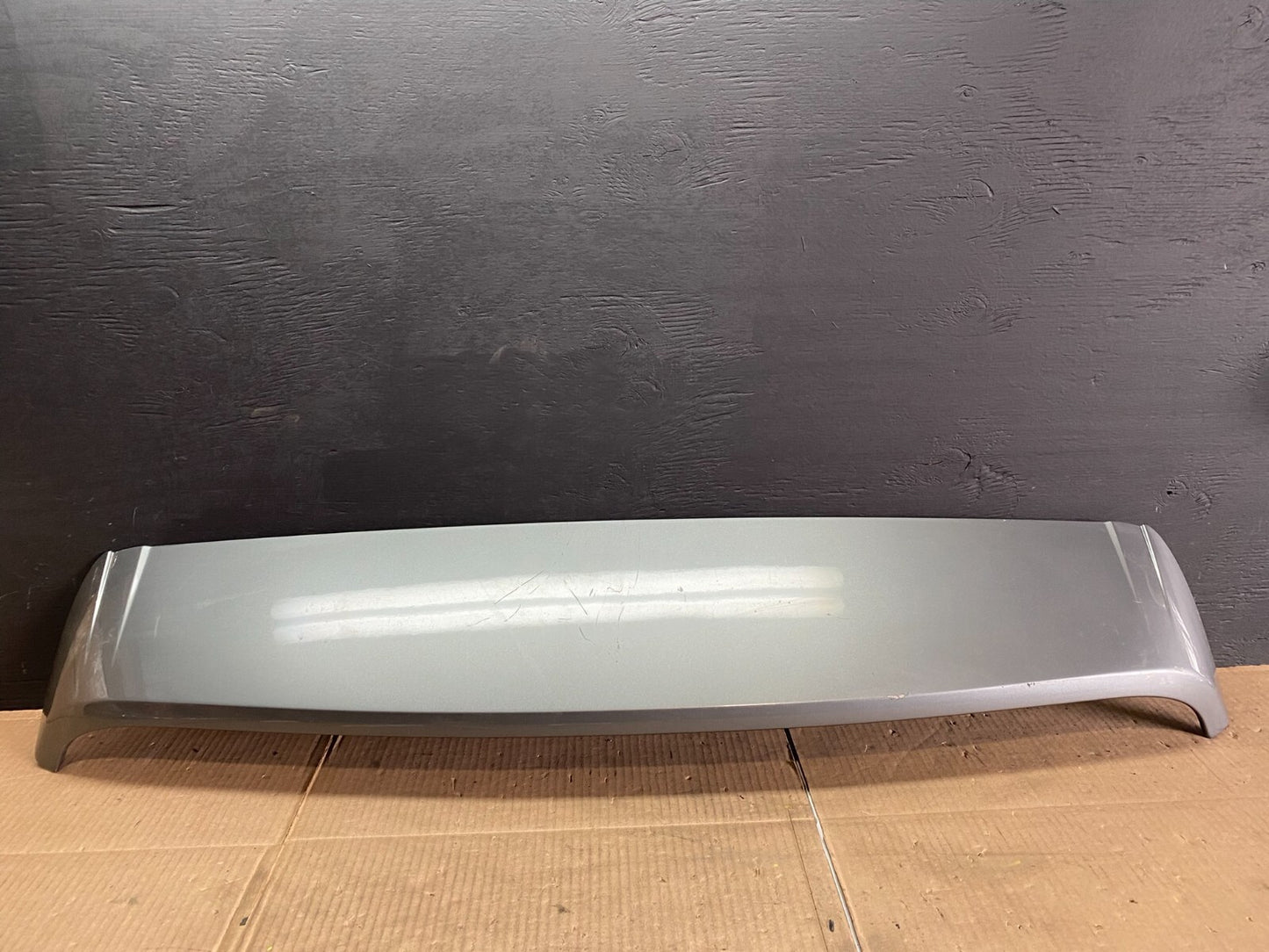 2003 to 2006 Porsche Cayenne Rear Spoiler Third Brake Light Wing OEM C9741 DG10