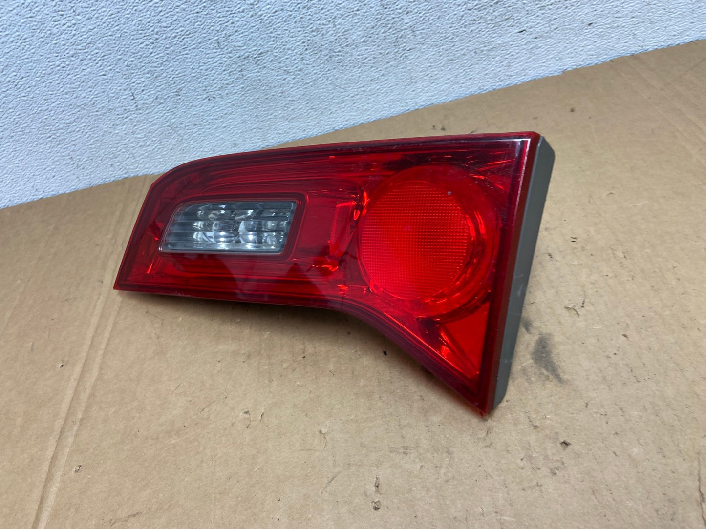 2007 2008 2009 Acura Rdx Right Passenger Side RH Inner Tail Light AD2718 LK1