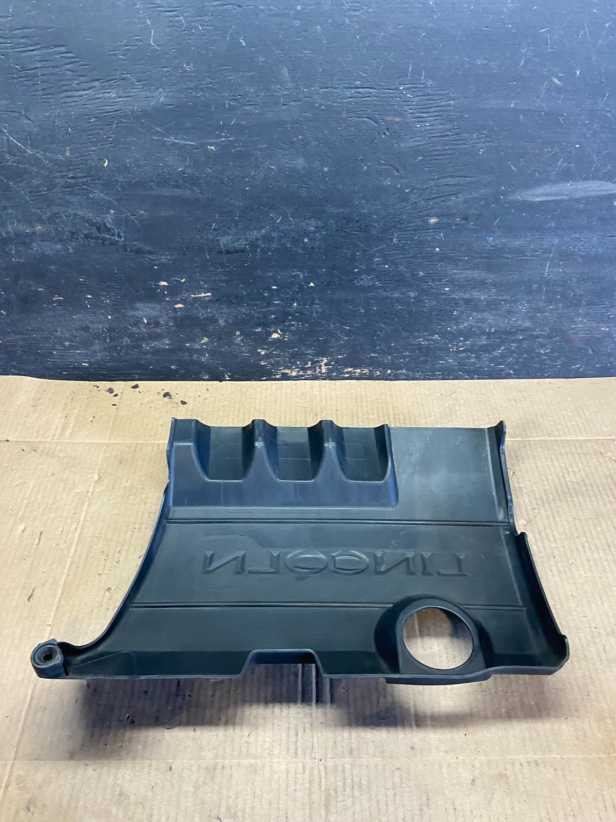 2009 to 2012  Lincoln MKS 3.7L Engine Motor Cover r7371  DG4