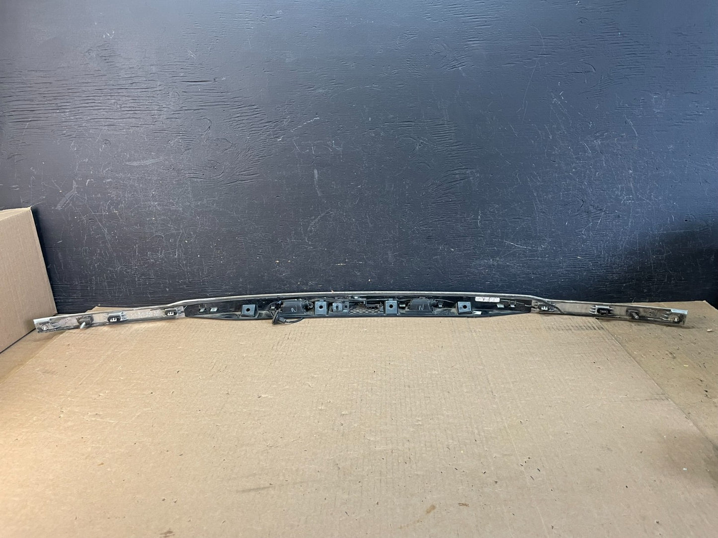 2011-2014 Ford Explorer Rear Tailgate Gate Trim Molding With Camera OE AD0301 DG3