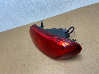 2015 2016 2017 Chrysler 200 Sedan Right Passenger Side Tail Light AE2959 LK1