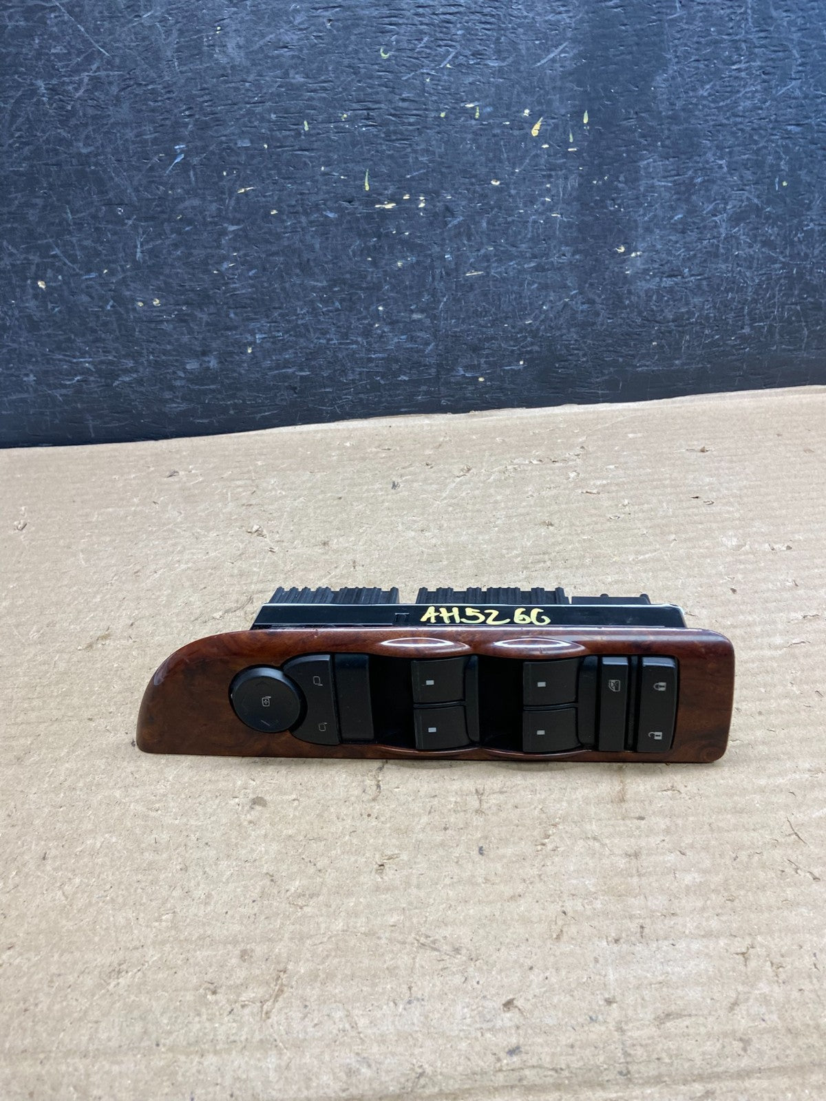 2007-2013 Chevy Suburban Tahoe Yukon Front Left Driver Window Switch AH5266 DG0