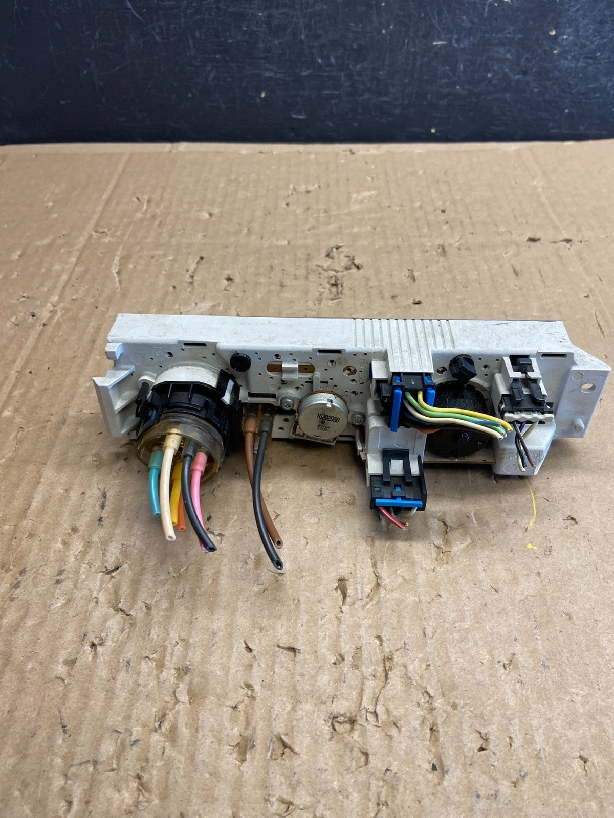 2001 - 2007 GMC Chevrolet Express 1500 Climate Control A/C ad6793 DG3