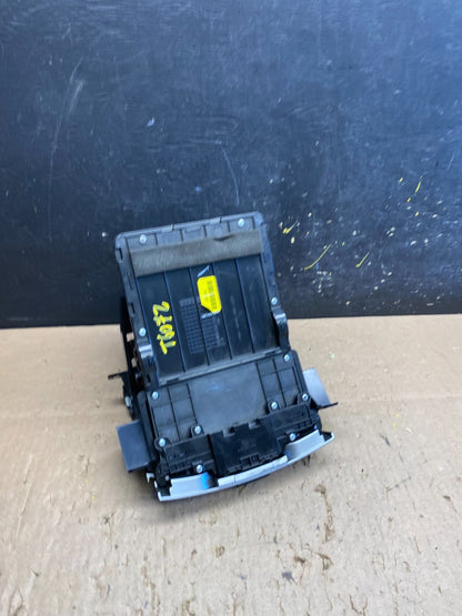 2011-2015 Hyundai Sonata Center Dash Storage W/Closing Lid 3S847-80000 T6072 PS5