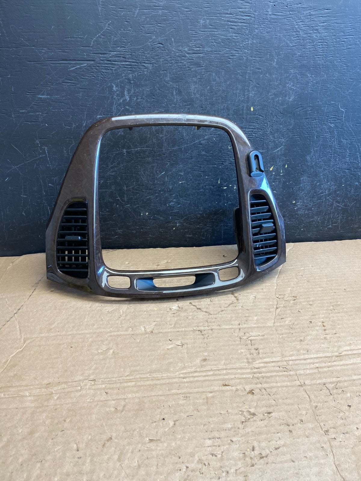 2001-2007 Toyota Highlander Radio Climate Dash Trim Bezel Air Vent AF2102 DW0
