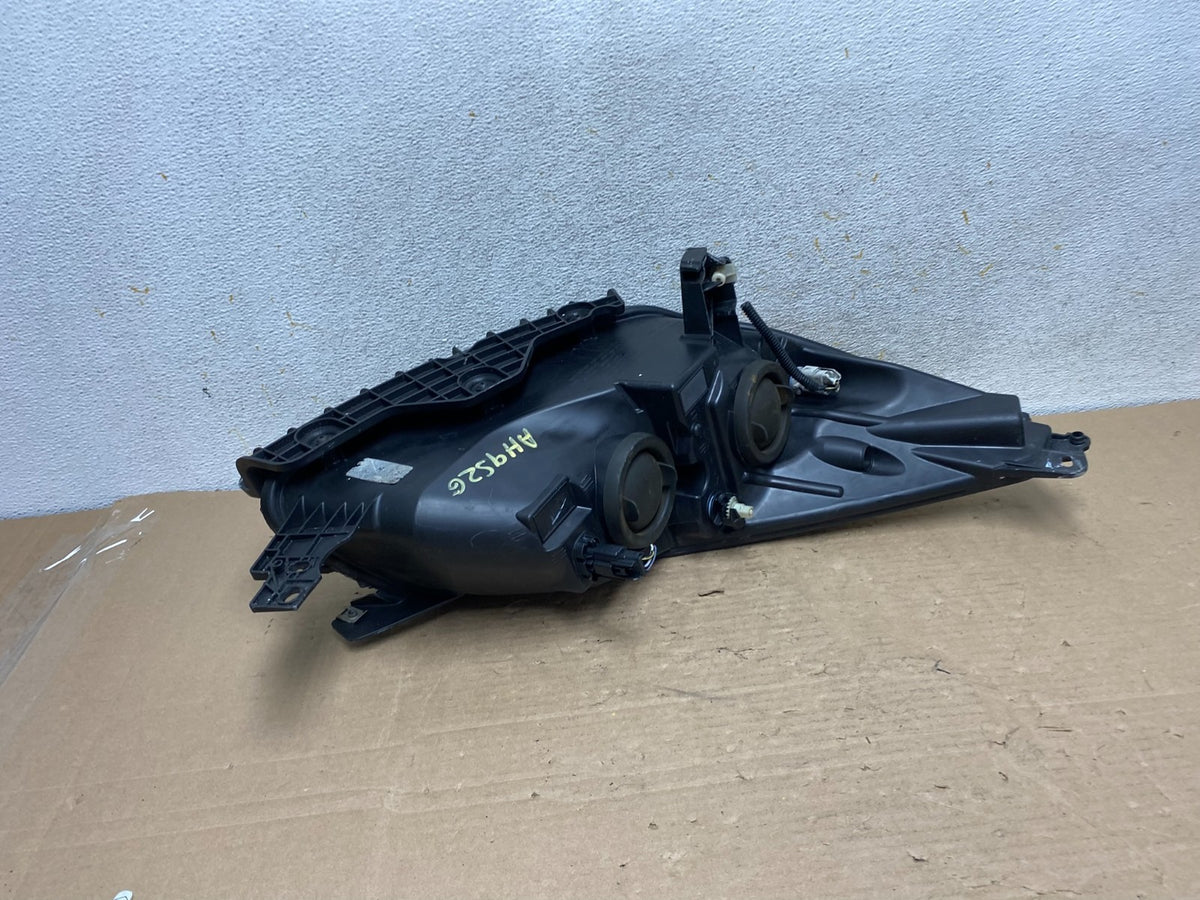 2013 - 2016 Ford Escape Headlight Left Driver Lh Side Halogen AH9526 DW5