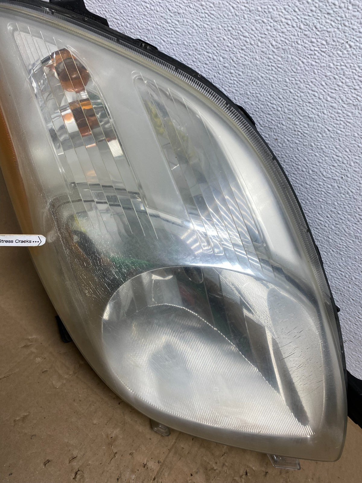 2006-2008 Toyota Yaris Hatchback Right Passenger Halogen Headlight Oem AB6986 DW4