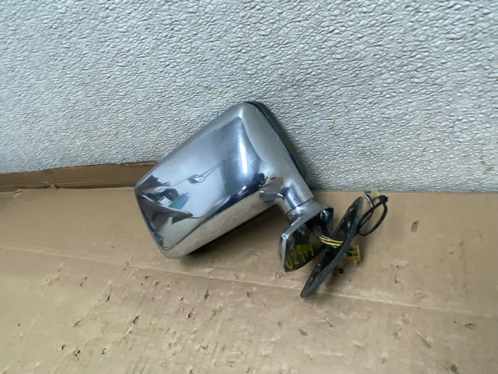 1987 to 1991 Jaguar XJS Right Passenger View Door Mirror U2944 DG1