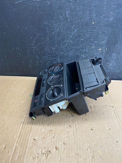 2003 to 2008 Toyota Corolla Matrix Climate Heater A/C AC Control Panel ad2241 DG1