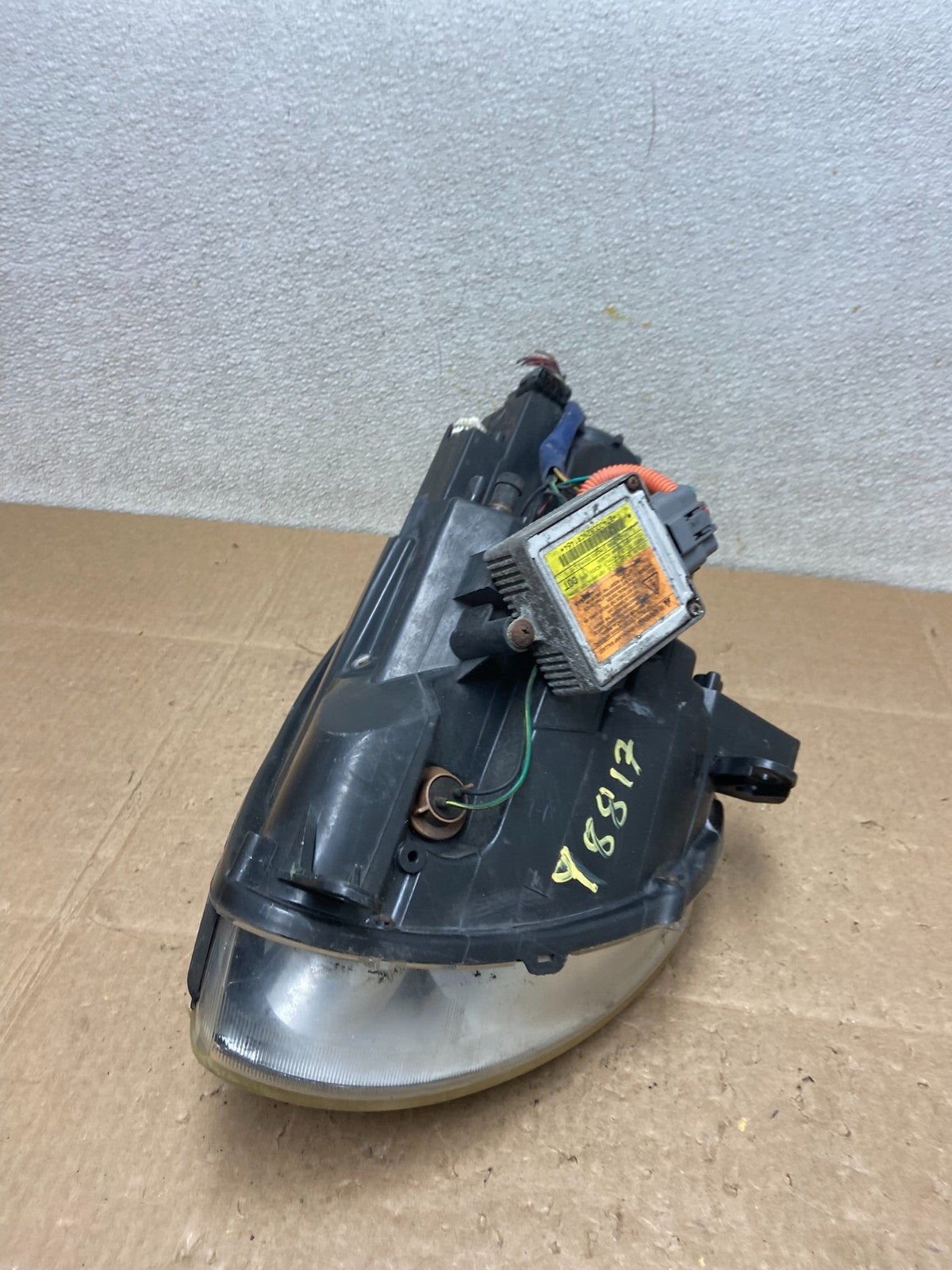 2003 to 2004 Infiniti G35 Right Passenger Side Xenon HID Headlight Oem Y8817 DW10