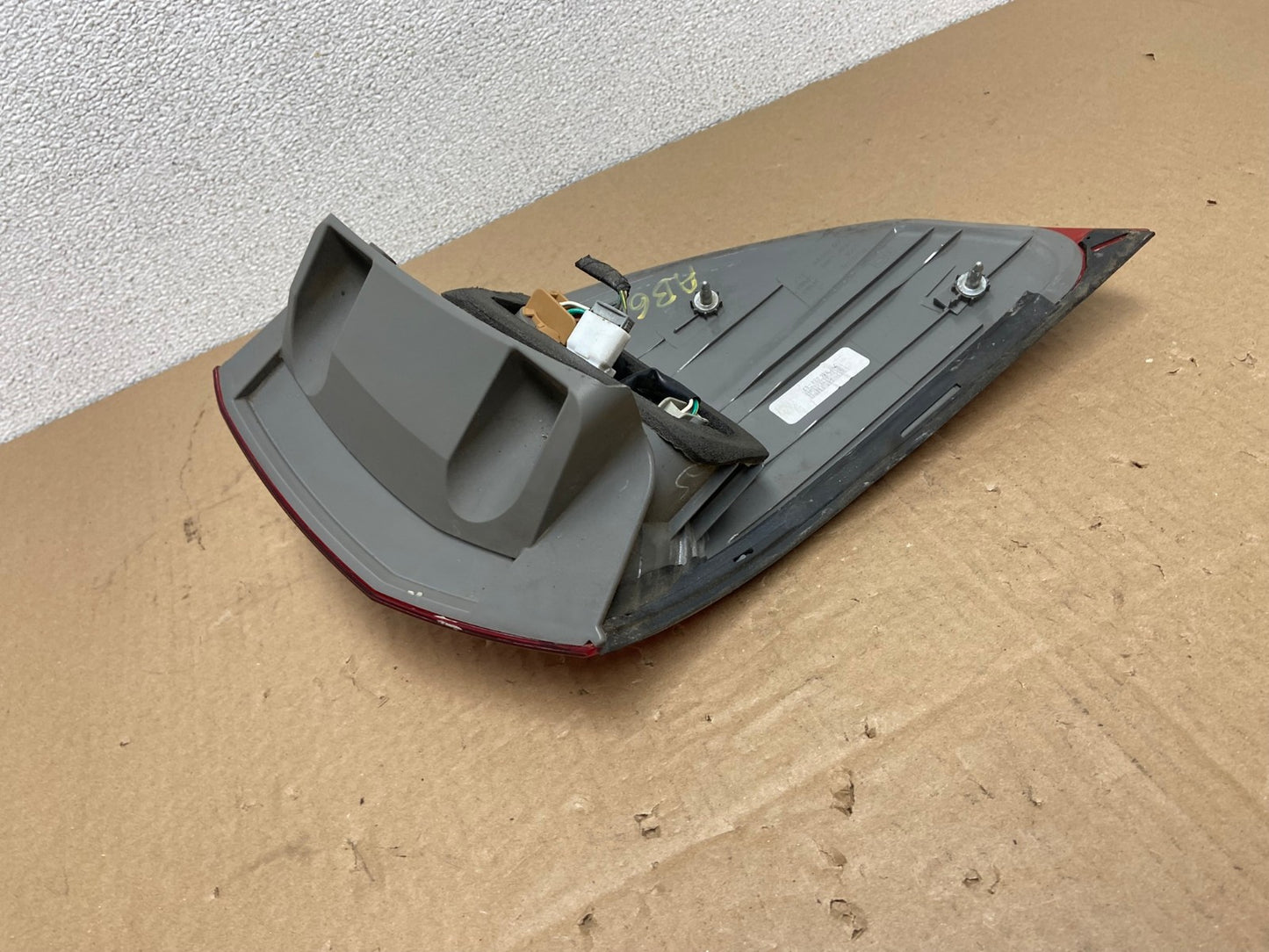 2006 - 2010 Toyota Sienna Right Passenger Side Tail Light AB6198 LK4