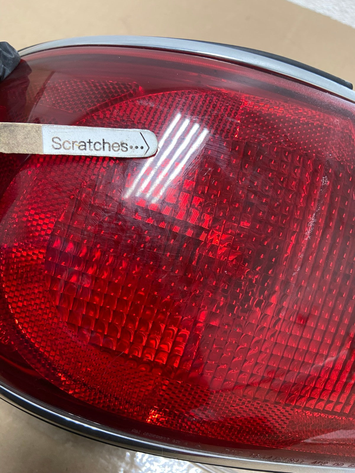 2000 to 2005 Buick Lesabre Left Driver LH Side Tail Light AE6679 LK3