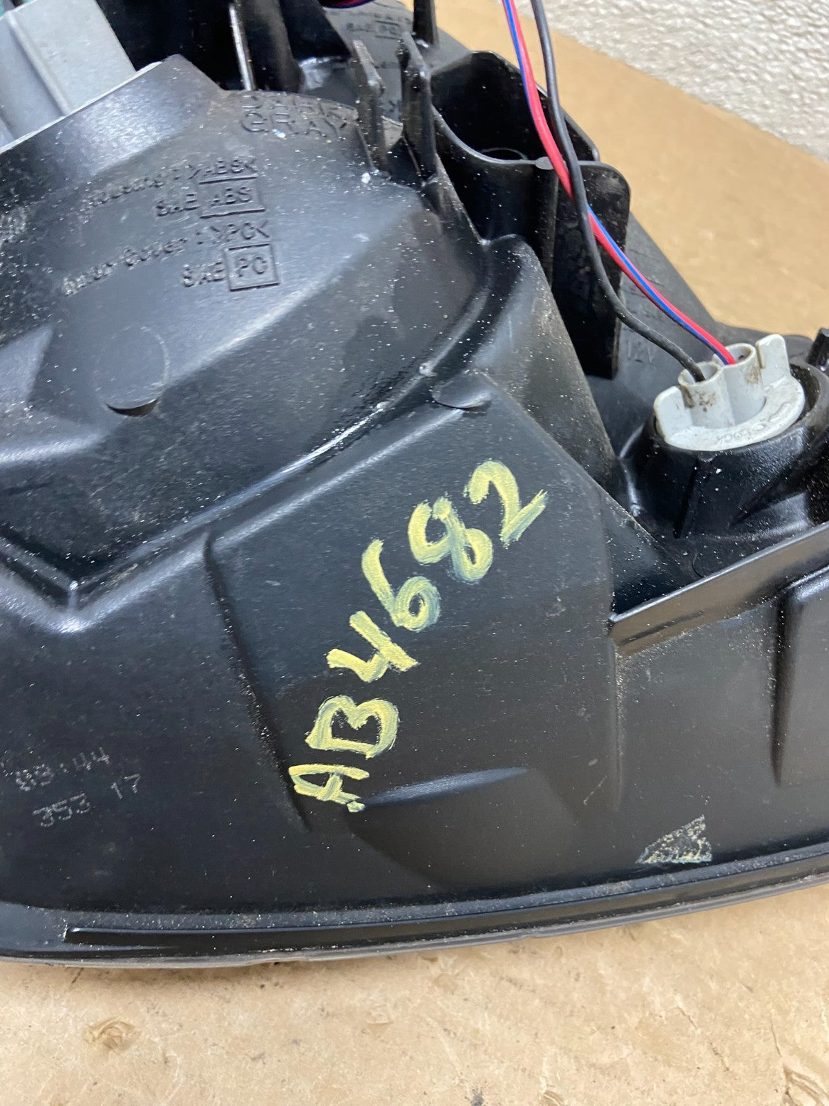 2007 to 2012 Nissan Altima Right Passenger Rh Side Tail Light OEM AB4682 LK8