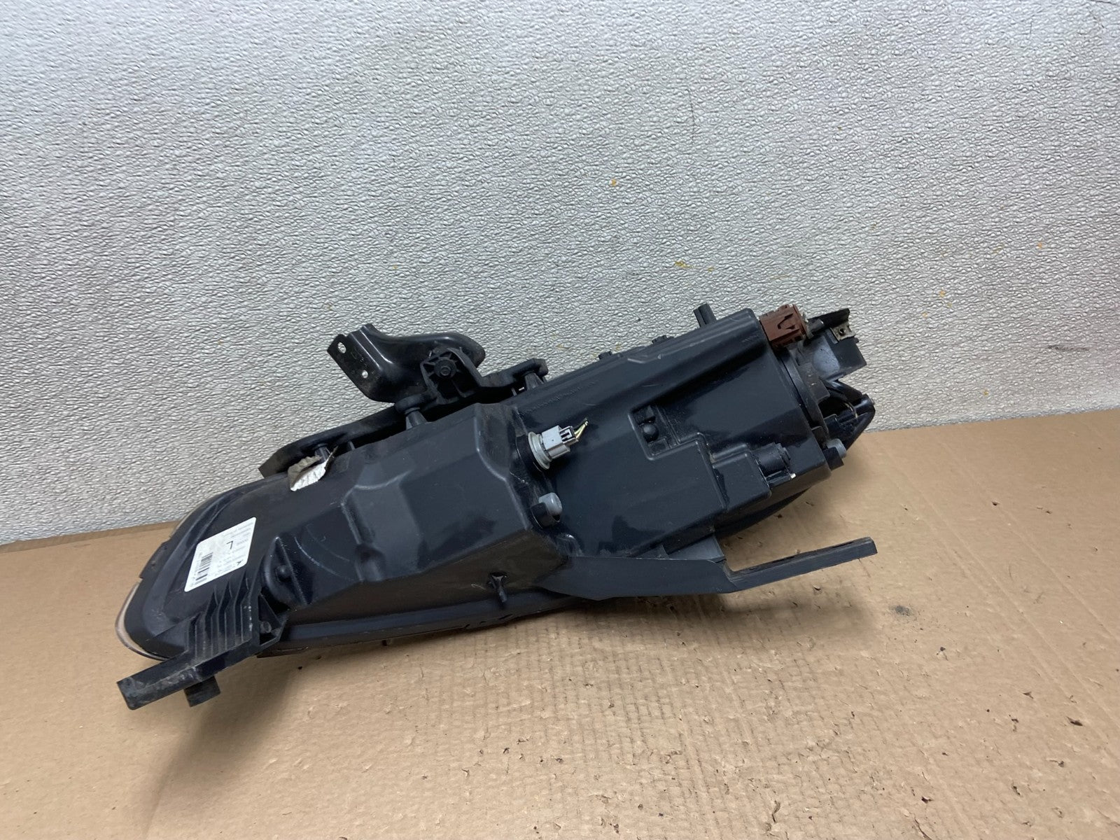 2013 to 2016 Dodge Dart Left Driver LH Halogen Black Headlight Oem AB2546 DW6