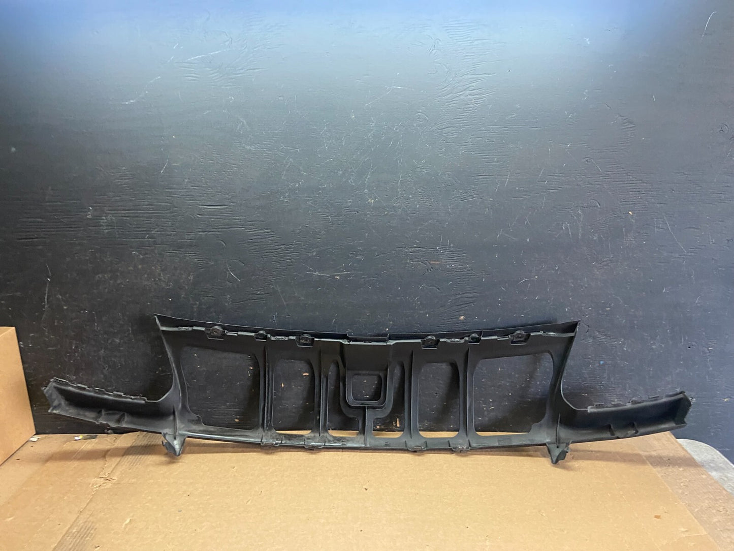 2008 to 2010 Porsche Cayenne Front Under Bumper Garnish 7L5853915 N8958 DG5