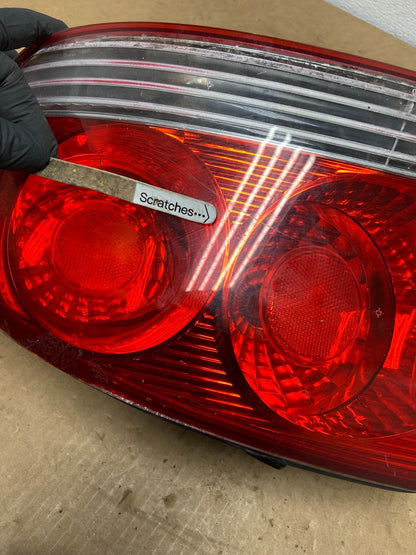 2002 - 2005 Hyundai Sonata Right Passenger RH Side Tail Light OEM AC3142 DW3