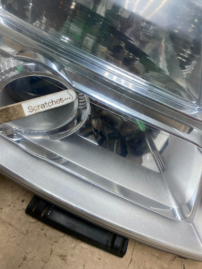 2010 to 2015 GMC Terrain Halogen Passenger Right Rh Side Headlight AG4450 DW3