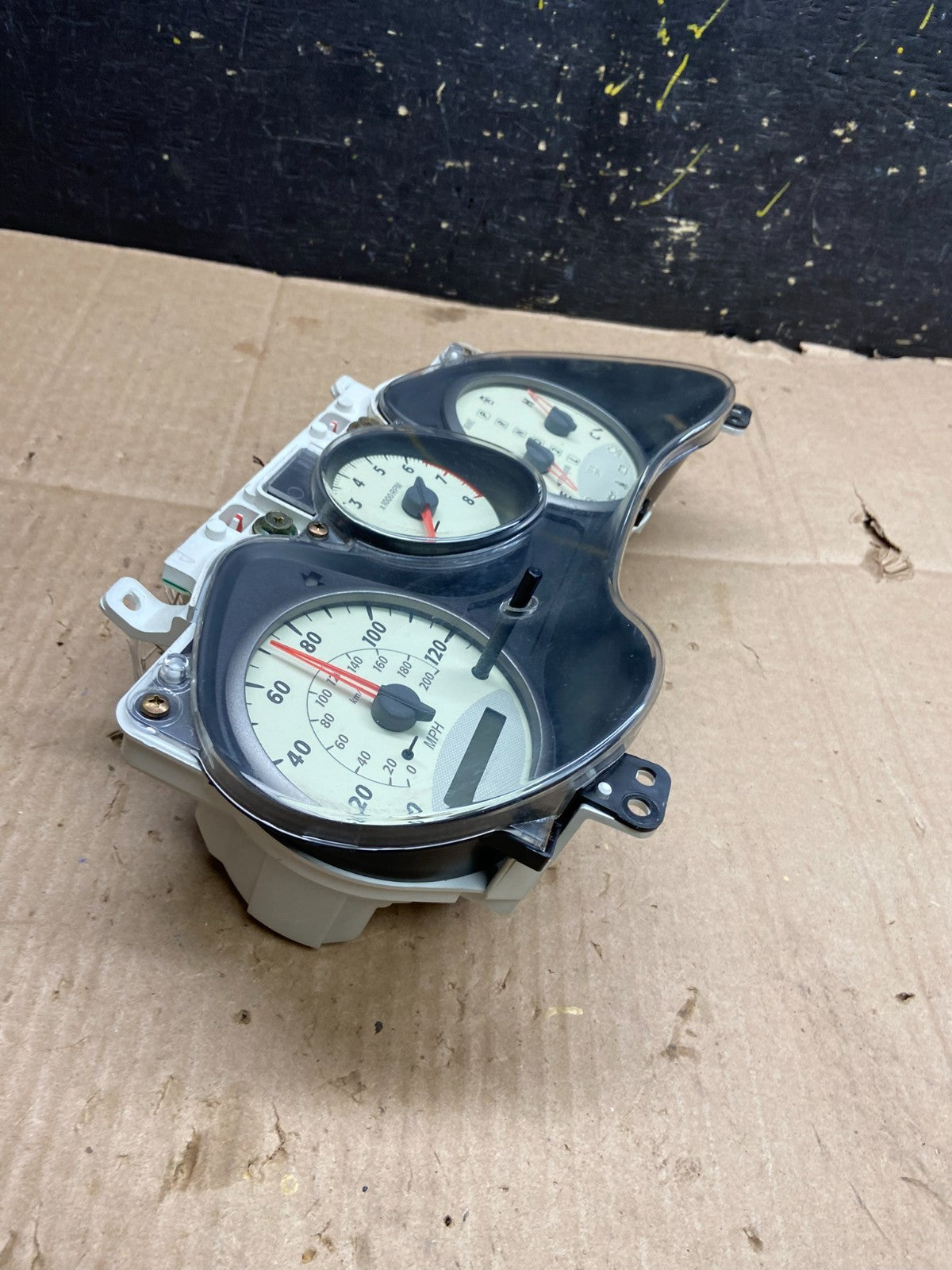 2001 2002 2003 Toyota Rav4 Speedometer Insrument Gauge Cluster Bezel  Y2482 DG1