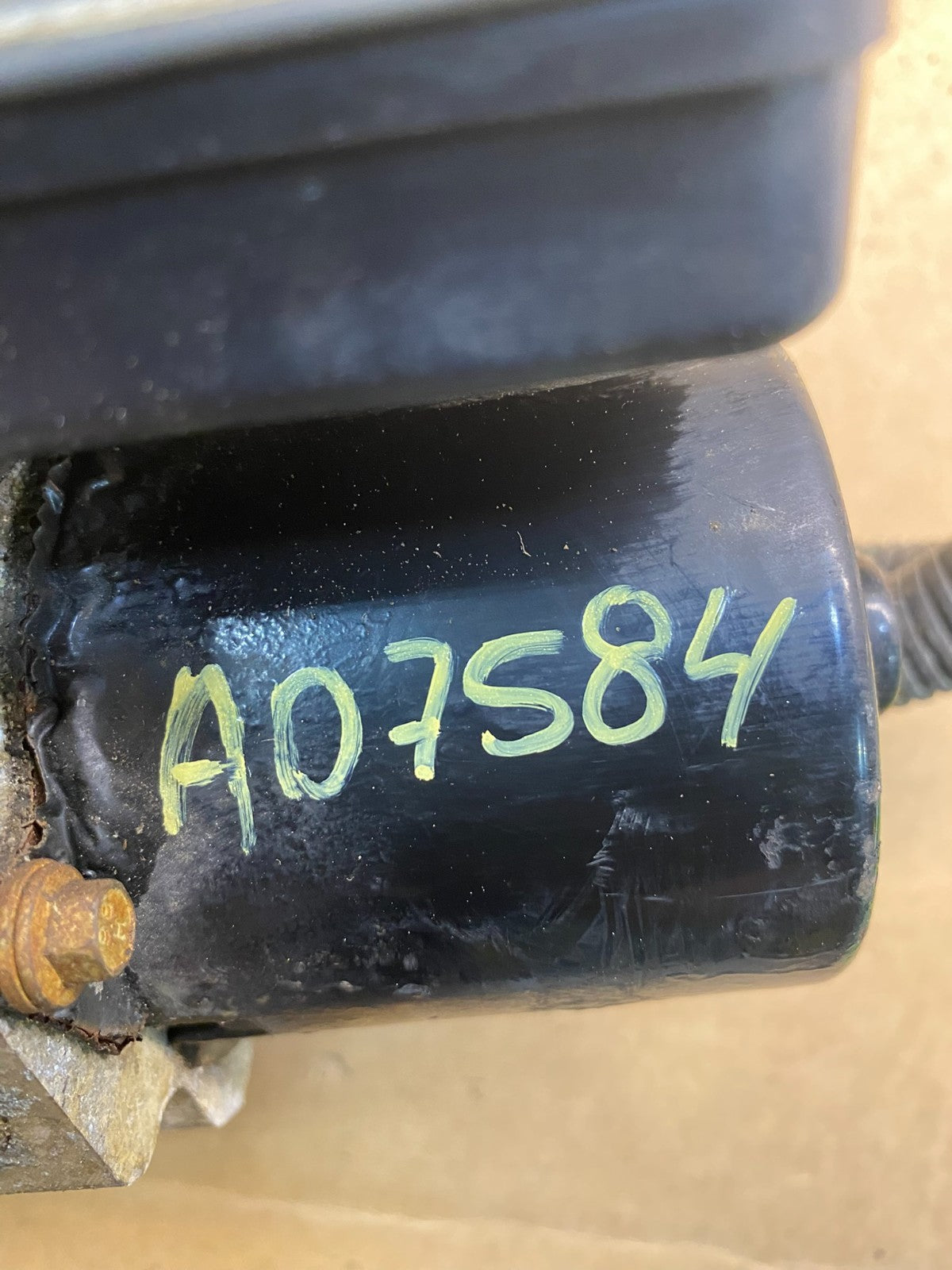 2004-07 GMC Savana Express ABS Brake Pump Control 13567149 AD7584 DG7
