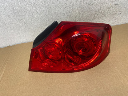 2007 to 2013 Infiniti G35 G37 Sedan Right Passenger Rh Tail Light AF7270 DW0