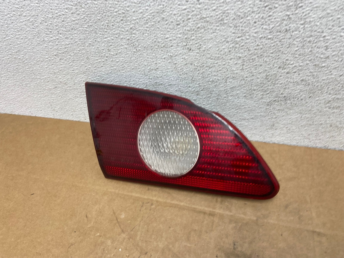 2001 2002 Toyota Corolla Left Driver LH Side Inner Tail light AD6170 LK1