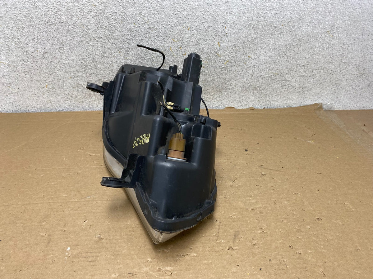 2008 to 2016 Chrysler Town and Country Left Driver Lh Side Headlight AH8529 DW8