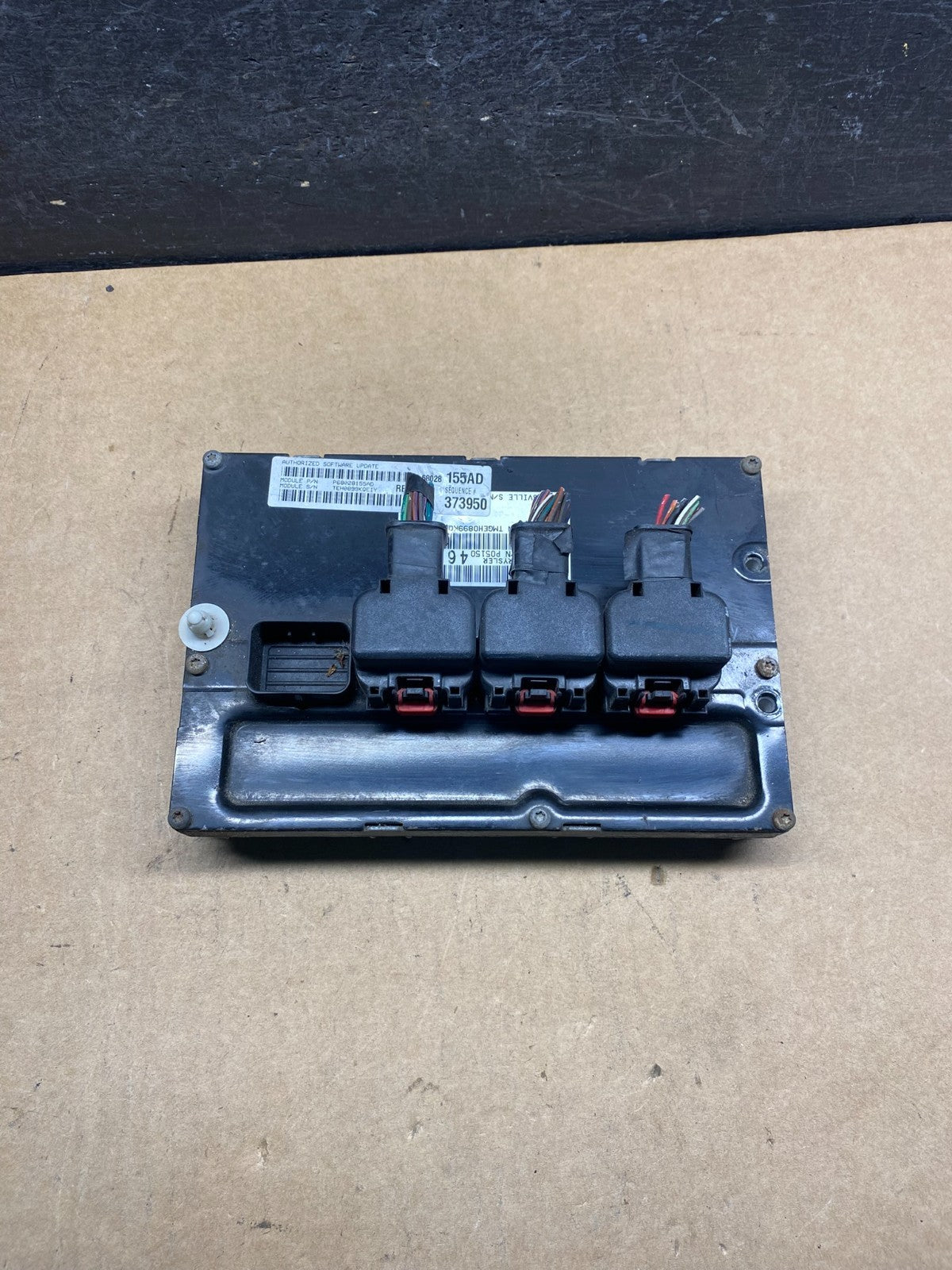 2009 to 2010 Jeep Grand Cherokee Computer Engine Control p68028155ad DG0