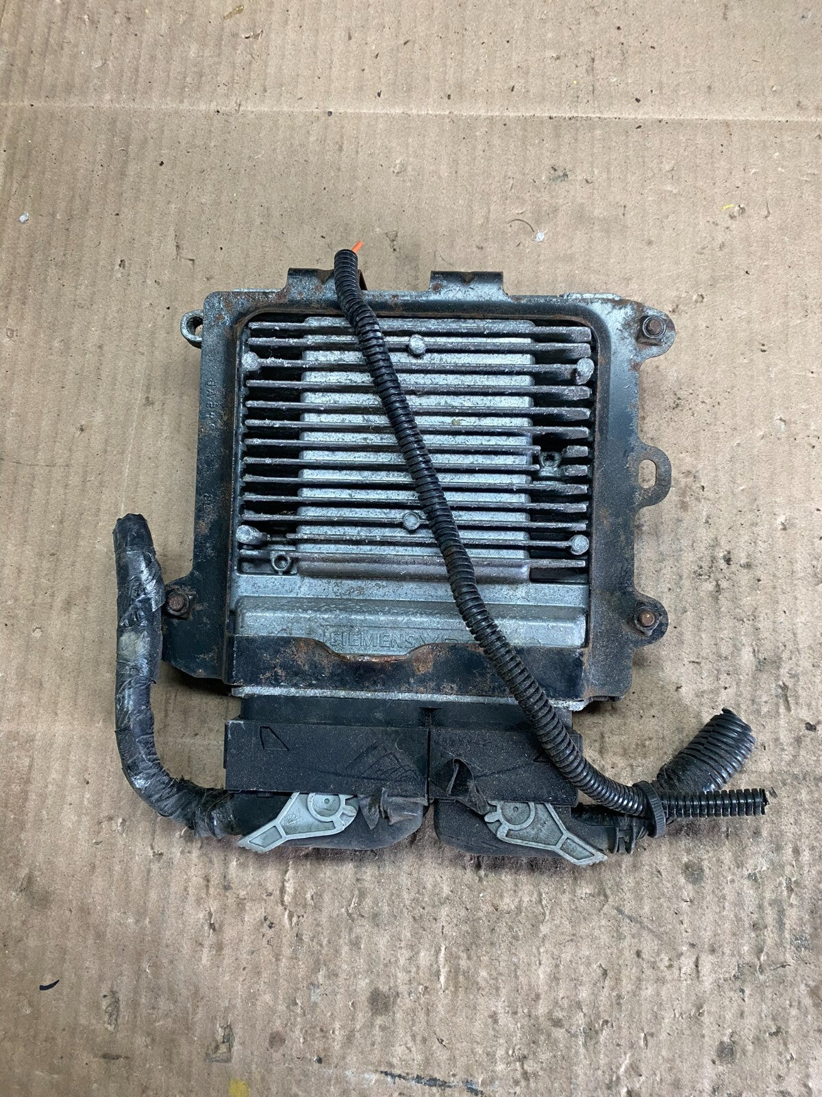 2007 Jeep Compass Patriot 2.4L ECM Engine Computer P68019206AB D0567 DG12
