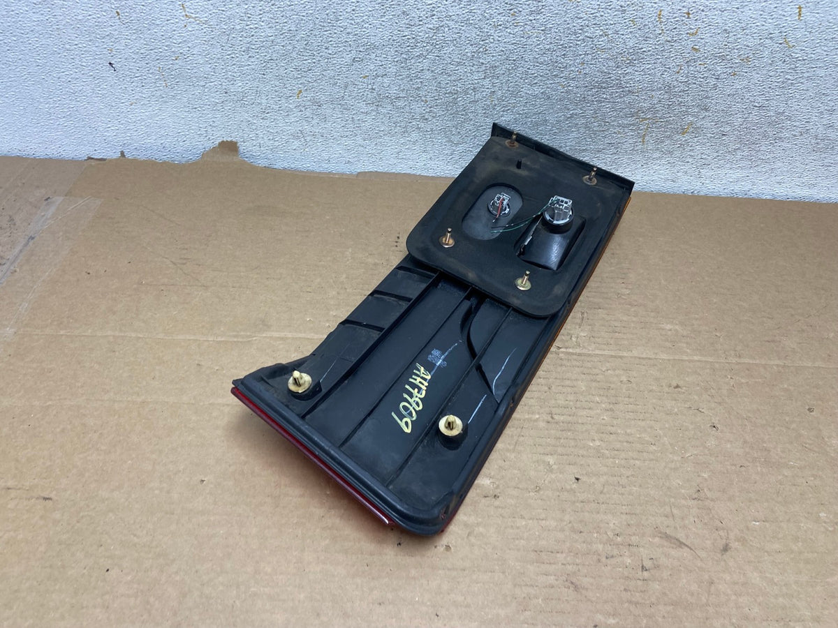 2002 2003 2004 Honda Odyssey Left Driver LH Side Tail Light Inner AH7908 LK6