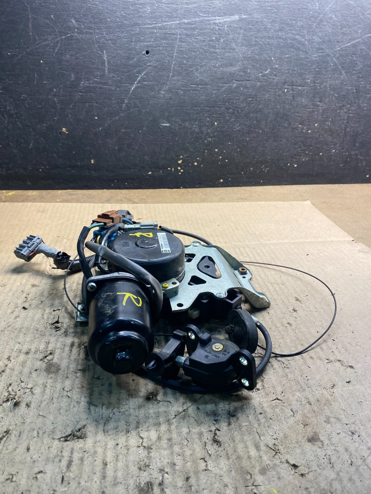 2005 - 2010 Honda Odyssey Rear Right Sliding Door Lock Actuator Motor z5014 DG7