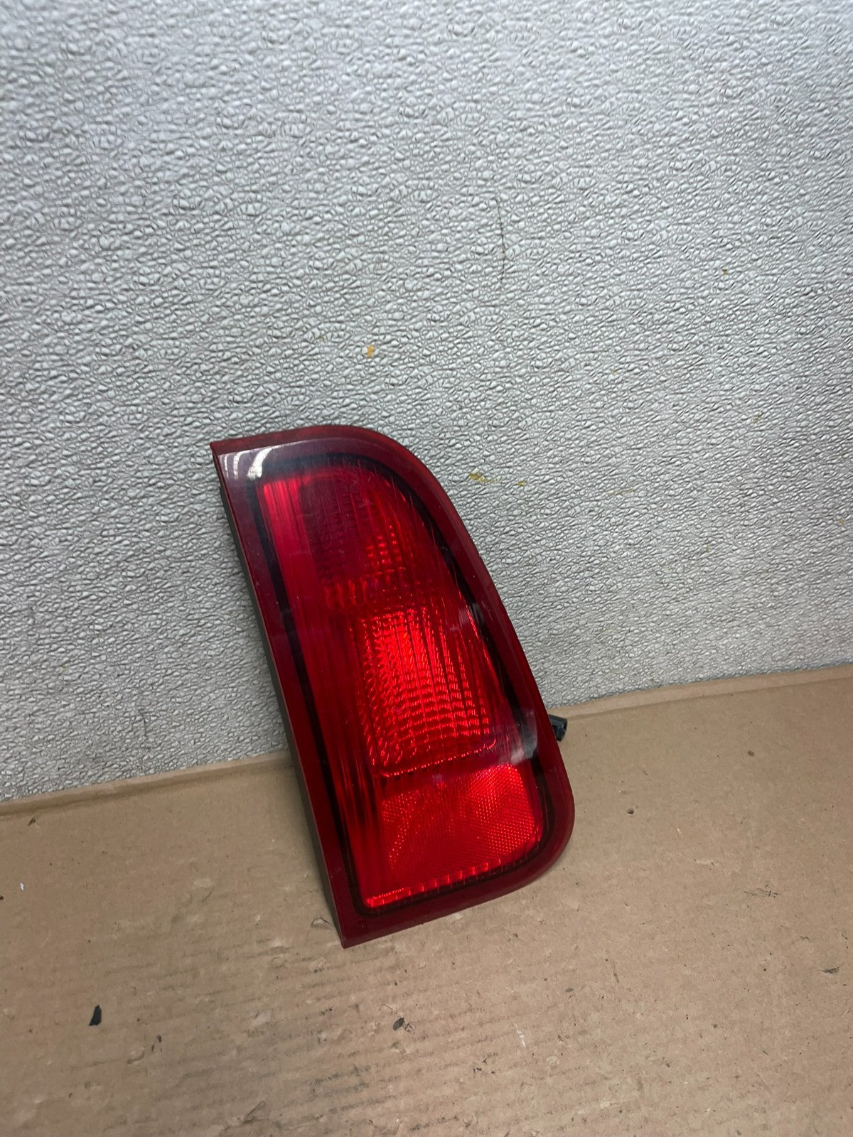 1998-2002 Lincoln Navigator Left Driver Lh Side Tail Light Inner Oem AB0007 LK2