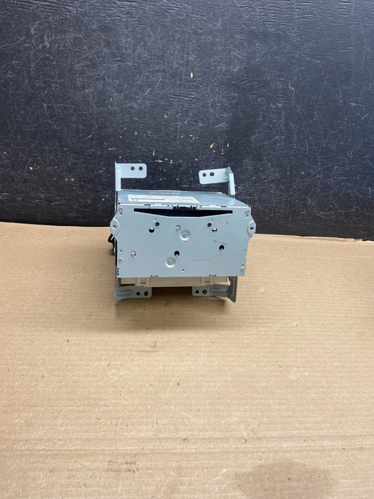 2011 - 2013 Nissan Murano Maxima M35 M37 BOSE Radio CD Navigation AH1414 DG0