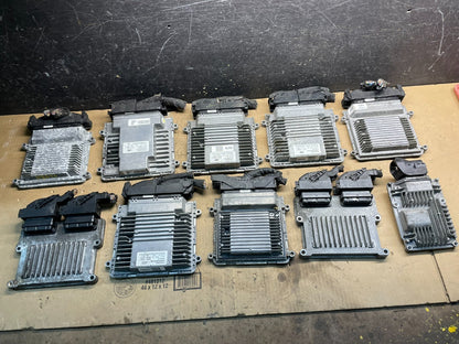 Mix of 10 Kia Hyundai ECM Engine Computer Module W7328 PS0
