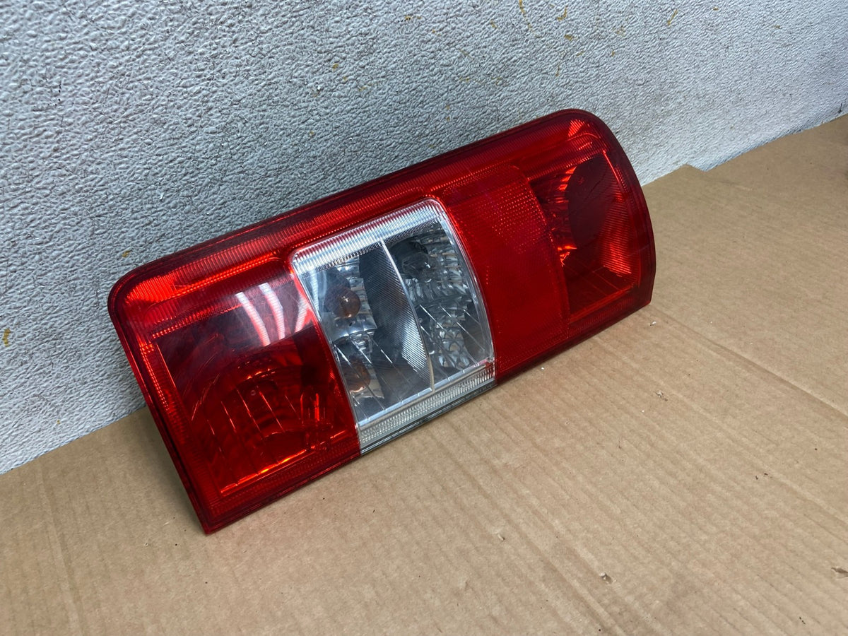 2010 to 2013 Ford Transit Connect Right Passenger Side Tail Light AI5680 LK2