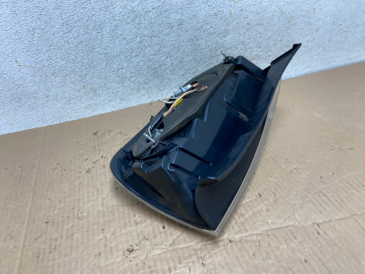 2006 2007 2008 2009 Toyota Prius Tail Light Left Driver LH AI1294 LK4