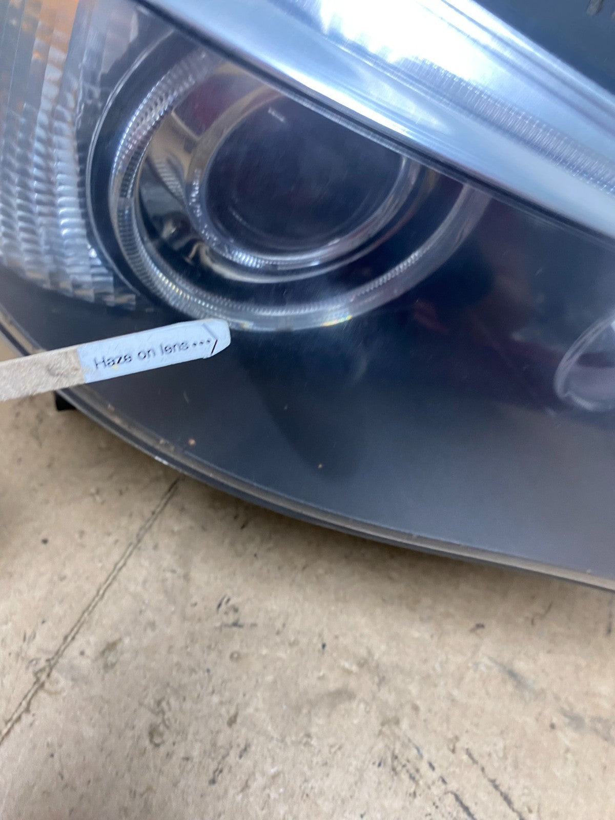 2004 to 2007 BMW 525i 5 Series Headlight Right Passenger Xenon AFS AC3537 DW4