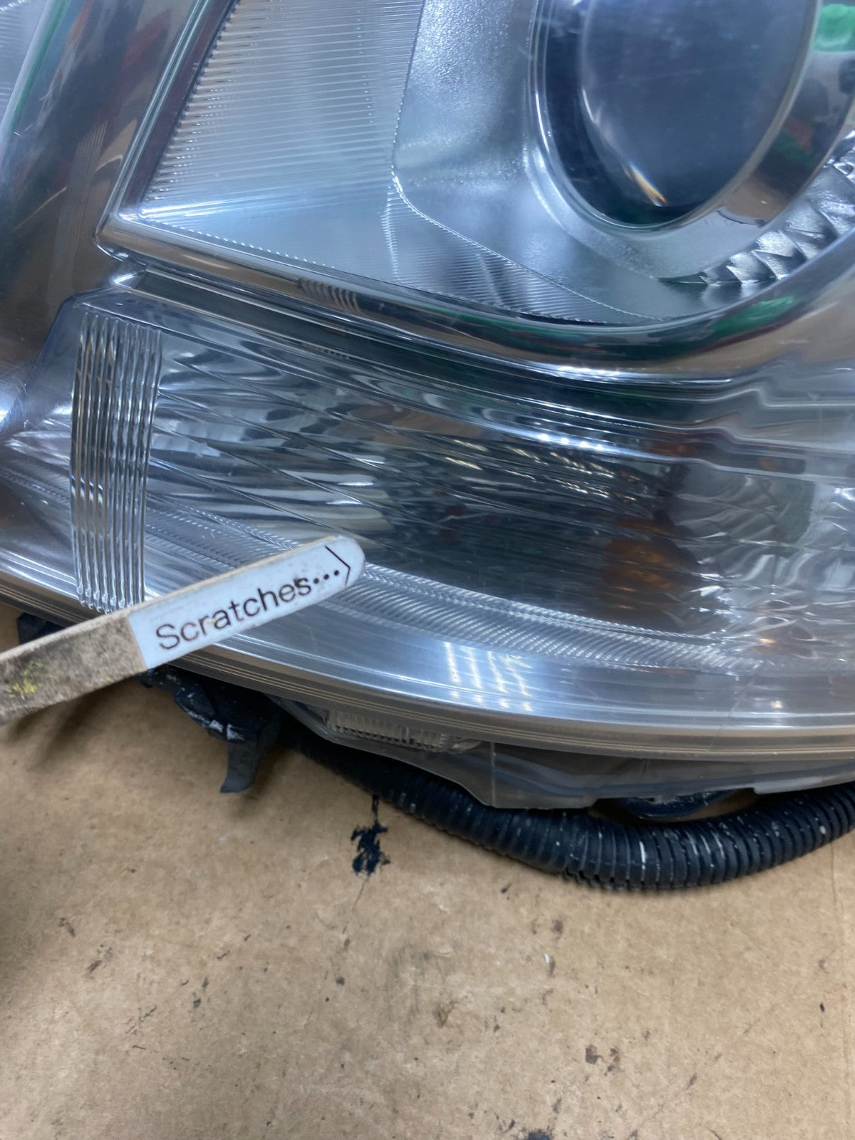 2009-2014 Nissan Maxima Headlight Left Driver Side Xenon HID AE3221 DW3
