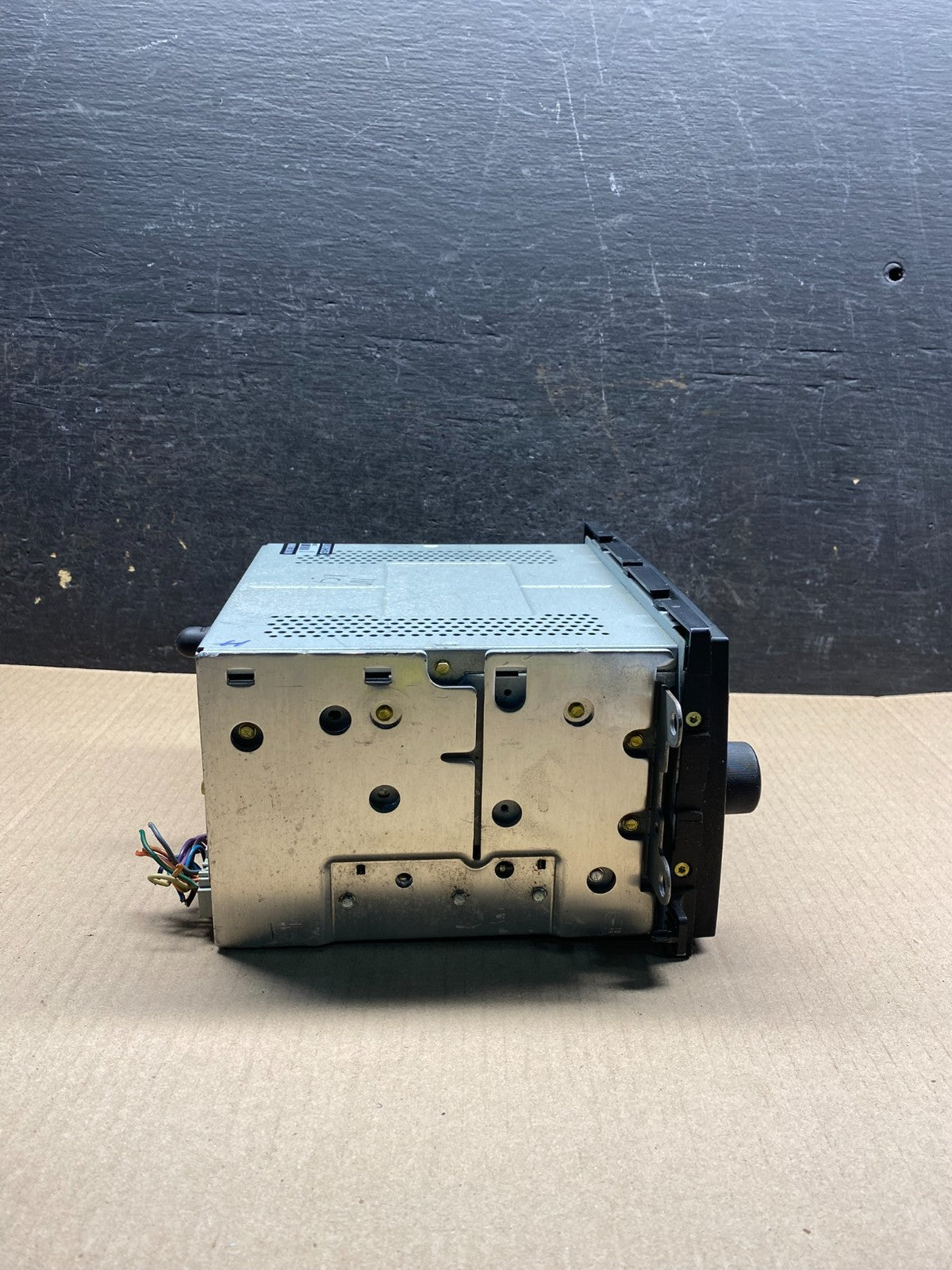 2005 to 2007 Ford Five Hundred Montego Radio CD Player ai5305 DG2