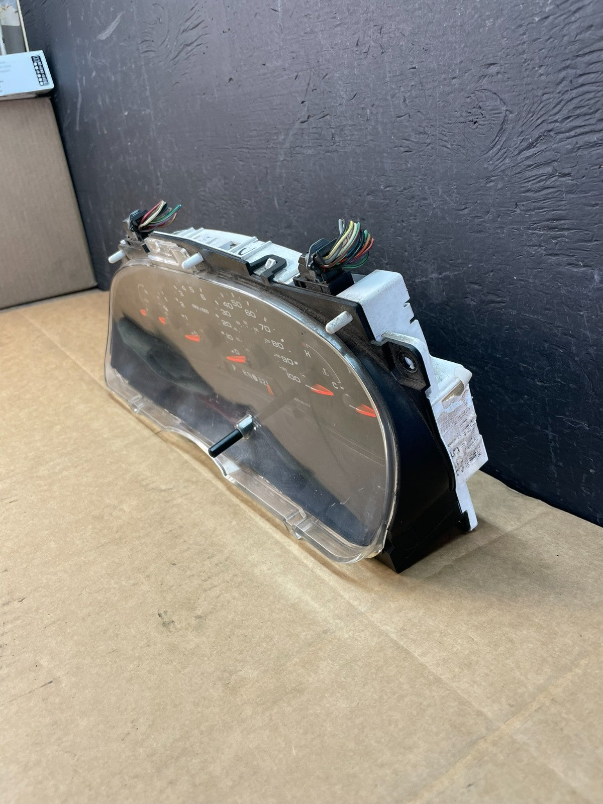 2006 Ford E350 Gauge Speedometer Cluster ac4957 DG3