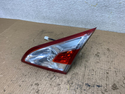 2011 - 2014 Nissan Murano Right Passenger RH Side Inner Tail Light Oem W7850 DW1