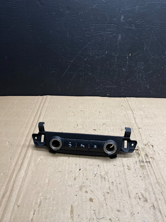 2007 - 2014 Chevrolet Tahoe Yukon Pedal Traction Control Switch OEM ab9052 DG0