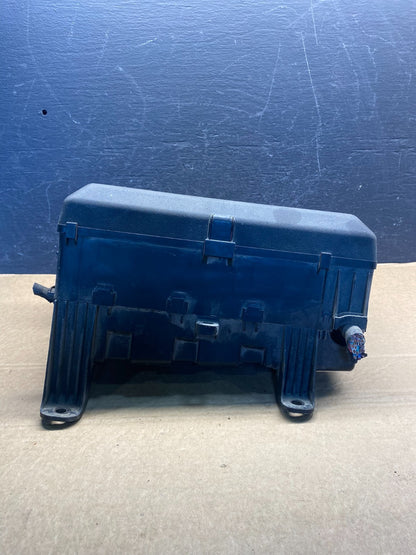 2007 to 2010 Toyota Tundra Under Hood Fuse Box Relay AF7608 DG2