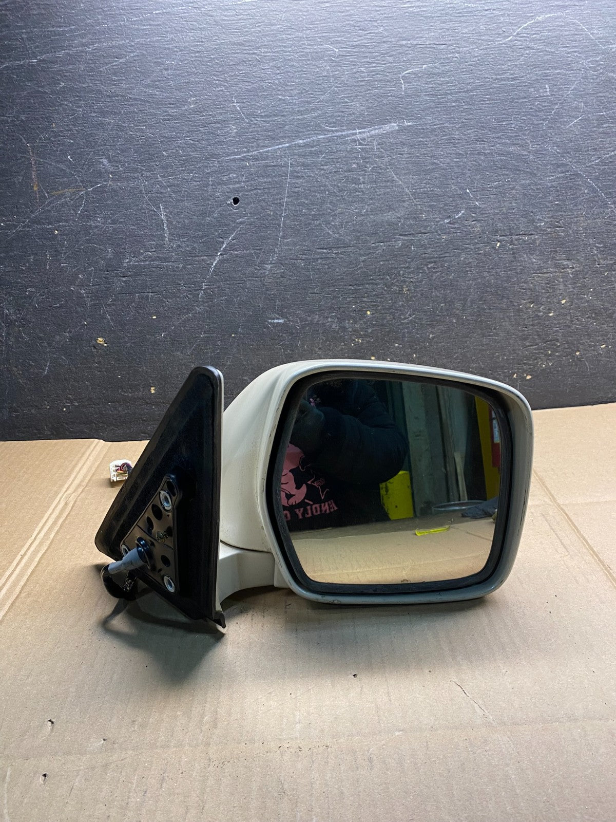 2004 2005 Lexus LX470 Right Passenger RH  View Door Mirror OEM ab0489  DG8