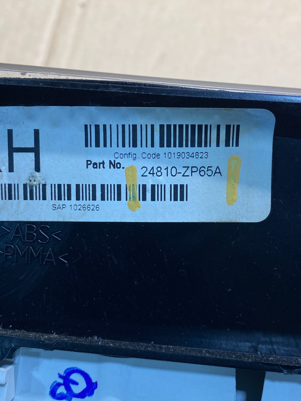 2005 to 2015 Nissan Xterra Frontier Pathfinder Speedometer Cluster Gauge AG37395