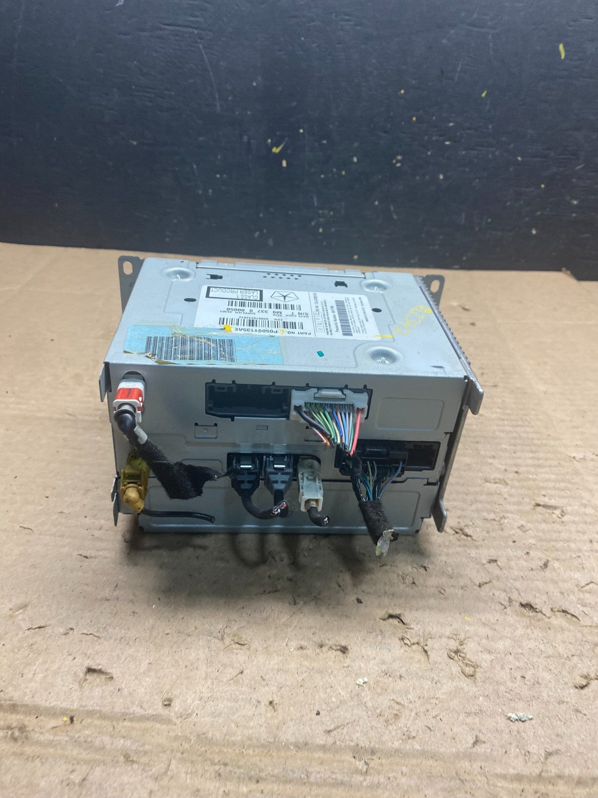 2011 - 2020 Dodge Journey Radio Info Media CD Player Unit OEM q2343 DG3